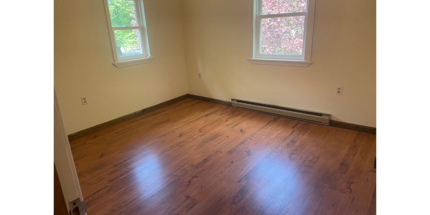 220-E-Doris-bedroom-6 (1)